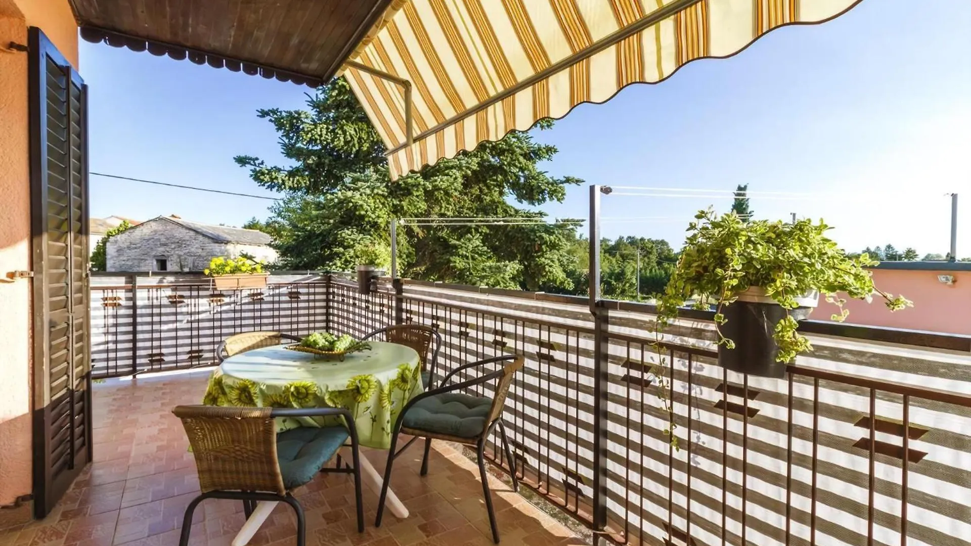 Apartment Sankovic Mit Einem Privaten Pool Svetvincenat