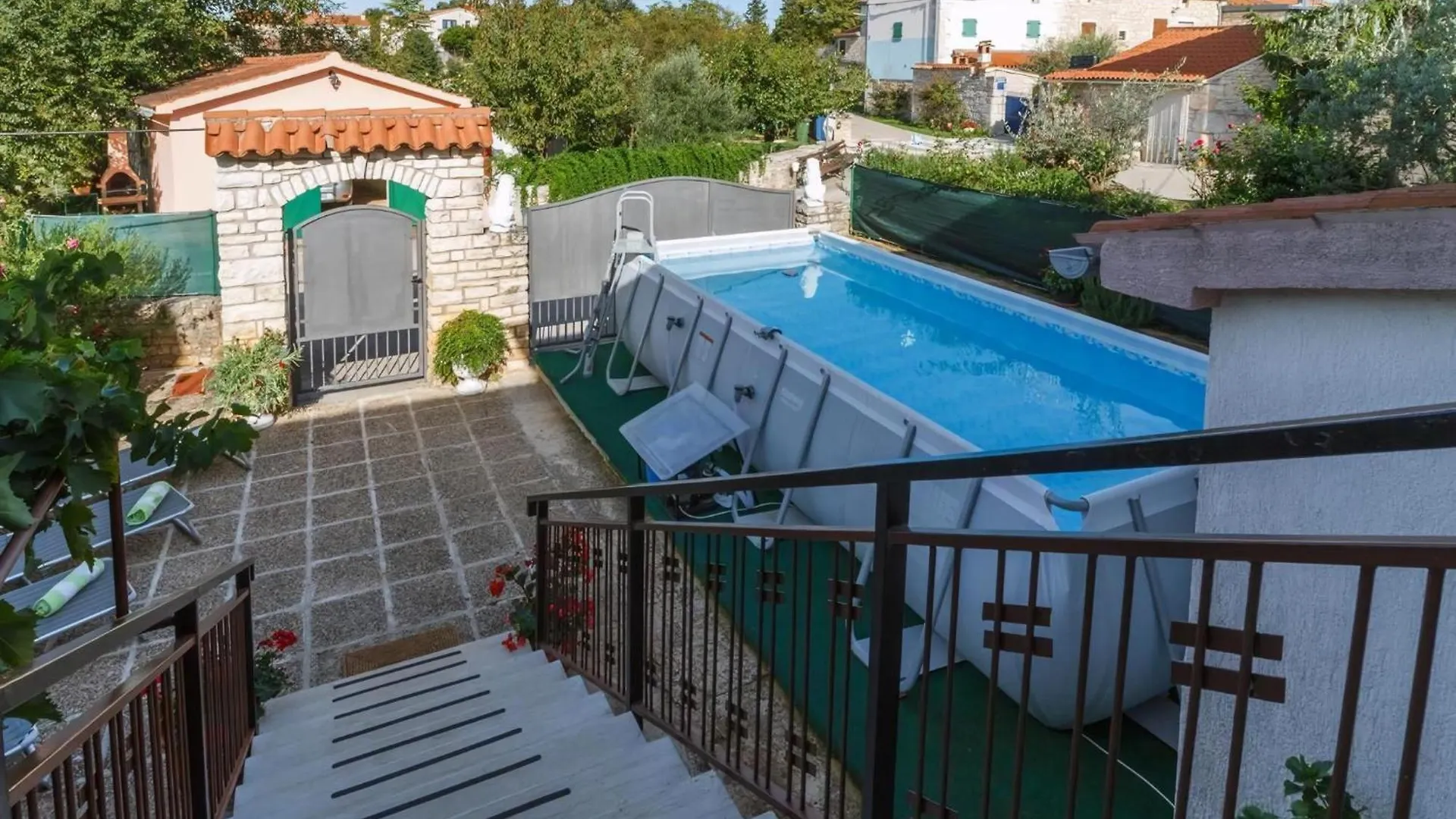 Apartment Sankovic Mit Einem Privaten Pool Svetvinčenat Chorwacja